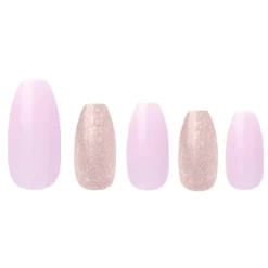 W7 Glamorous Nails - On Trend Styles -Elcat Beauty Store Glitter Glitz 2f7dc269 4a35 4dc6 9bf8 aeb23f125230 scaled