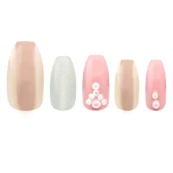 W7 Glamorous Nails - On Trend Styles -Elcat Beauty Store LITTLEMEMORIESOPENb 53876b90 0d21 447b b904 e3122da261df scaled